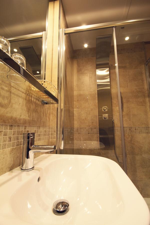 Hotel Boutique Villa Erina By Bossh Hotels - Adults Recommended Manilva Dış mekan fotoğraf