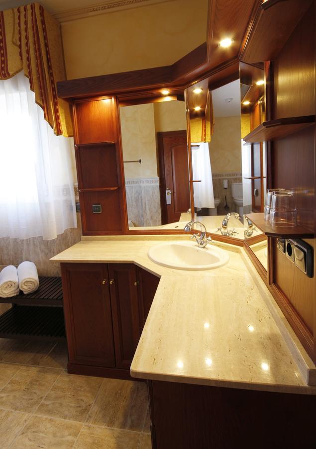 Hotel Boutique Villa Erina By Bossh Hotels - Adults Recommended Manilva Dış mekan fotoğraf