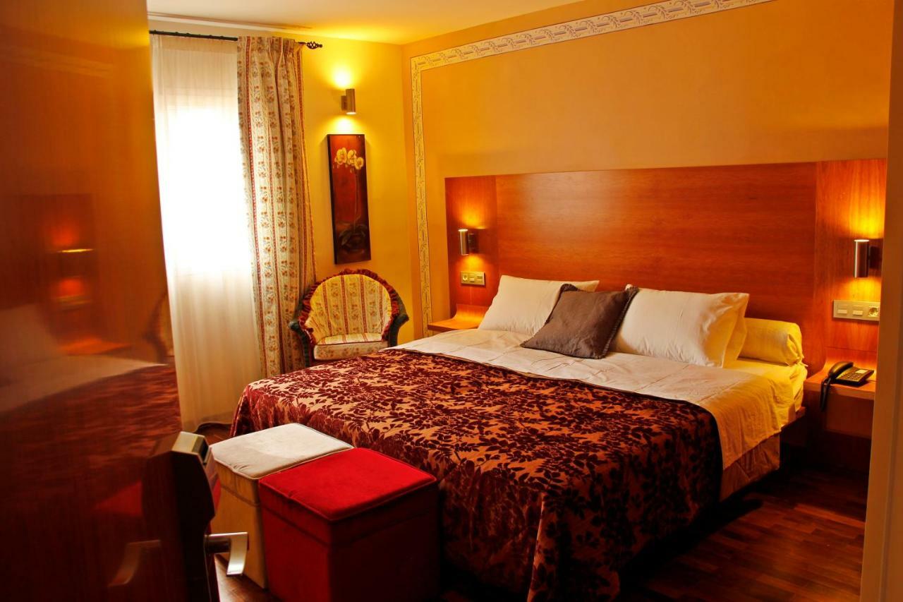 Hotel Boutique Villa Erina By Bossh Hotels - Adults Recommended Manilva Dış mekan fotoğraf